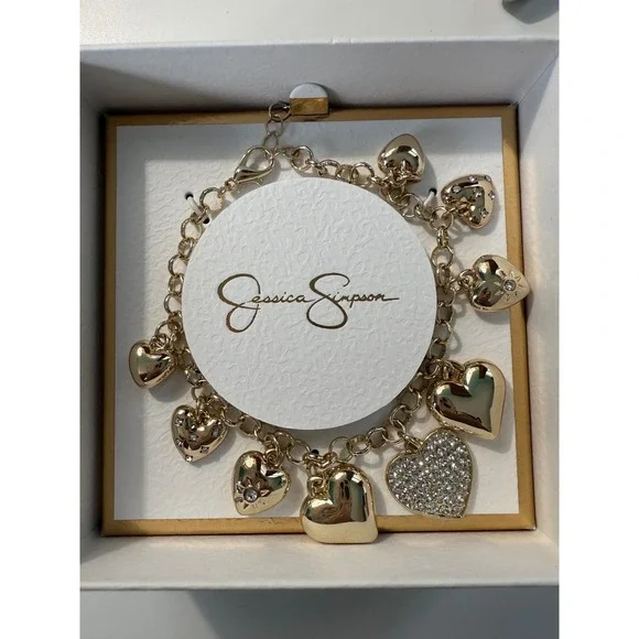 Jessica Simpson Gold Tone Heart Charm Bracelet Sparkle Rhinestone - Picture 1 of 4